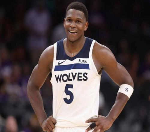 欧冠不敌圣吉罗斯，加拉塔萨雷连续33场主场不败被终结（欧冠负于圣吉罗斯，加拉塔萨雷主场33场不败纪录告终）