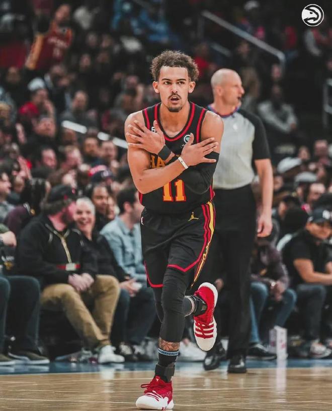 2025年成都混合团体世界杯，中国队卫冕夺冠，日本队以8-2战胜中国香港队，张本美和失一局。（2025成都混合团体世界杯：中国队成功卫冕，日本8-2击败中国香港，张本美和丢一局）