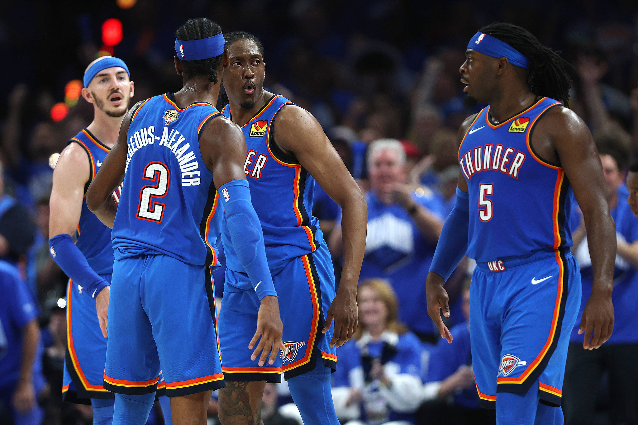 不再身兼两职，俄罗斯主帅卡尔平辞去莫斯科迪纳摩主帅职位（结束双重身份，俄罗斯队主帅卡尔平辞去莫斯科迪纳摩帅位）