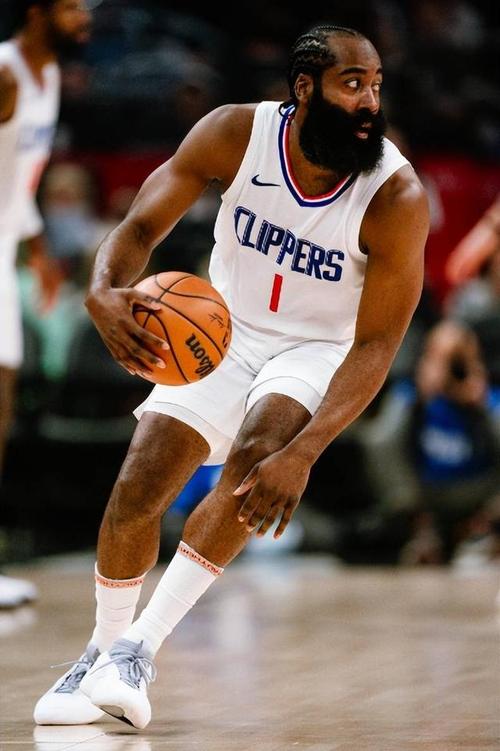 卡佩罗：利物浦今天的表现让我想到巴黎；被动换人影响了国米（卡佩罗：利物浦今日表现让我联想到巴黎，国米受制于被动换人）