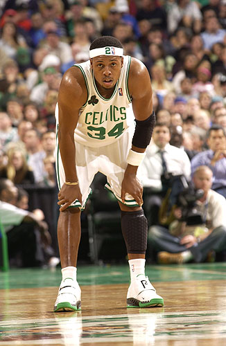 客场0-4惨败国米，科莫12场不败遭到终结（科莫客场0-4不敌国米，12场不败纪录告破）