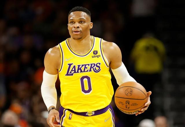 掘金vs国王首发：基根·穆雷重回首发，威少再战老东家（掘金对阵国王首发公布：基根·穆雷回归先发，威少再度迎战老东家）