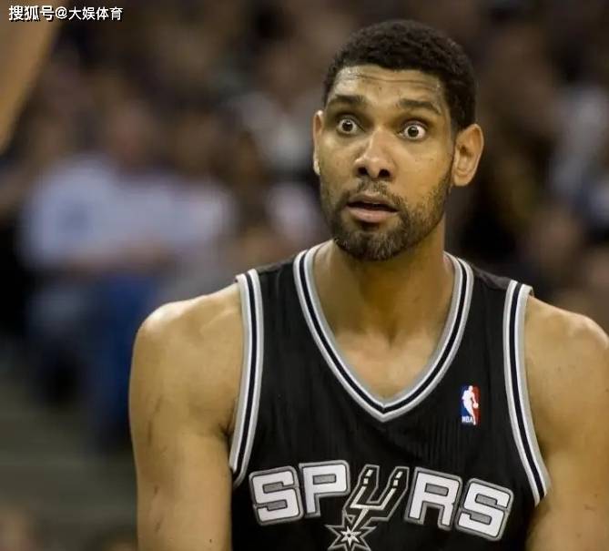 瓦塞尔轰7记三分关键远投救主，35分创个人赛季新高（瓦塞尔7记三分砍35分，关键远投力挽狂澜创赛季新高）