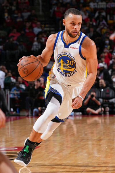 梅西社媒：我们还差最后一步，接下来的目标是美职联决赛（梅西社媒发声：只差最后一步，剑指美职联决赛）