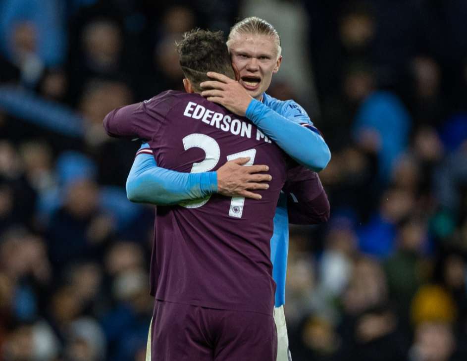 有传闻称雷吉隆未与前女友分手时就与现女友交往，被后者否认（网传雷吉隆与现任交往时尚未与前任分手，现女友辟谣）