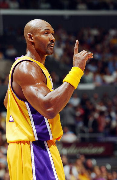 天妒英才，国米旧将范赫斯登转投西协甲后生涯第三度遭遇ACL受伤（命途多舛：前国米后卫范赫斯登转战西协甲后第三次前十字韧带重伤）